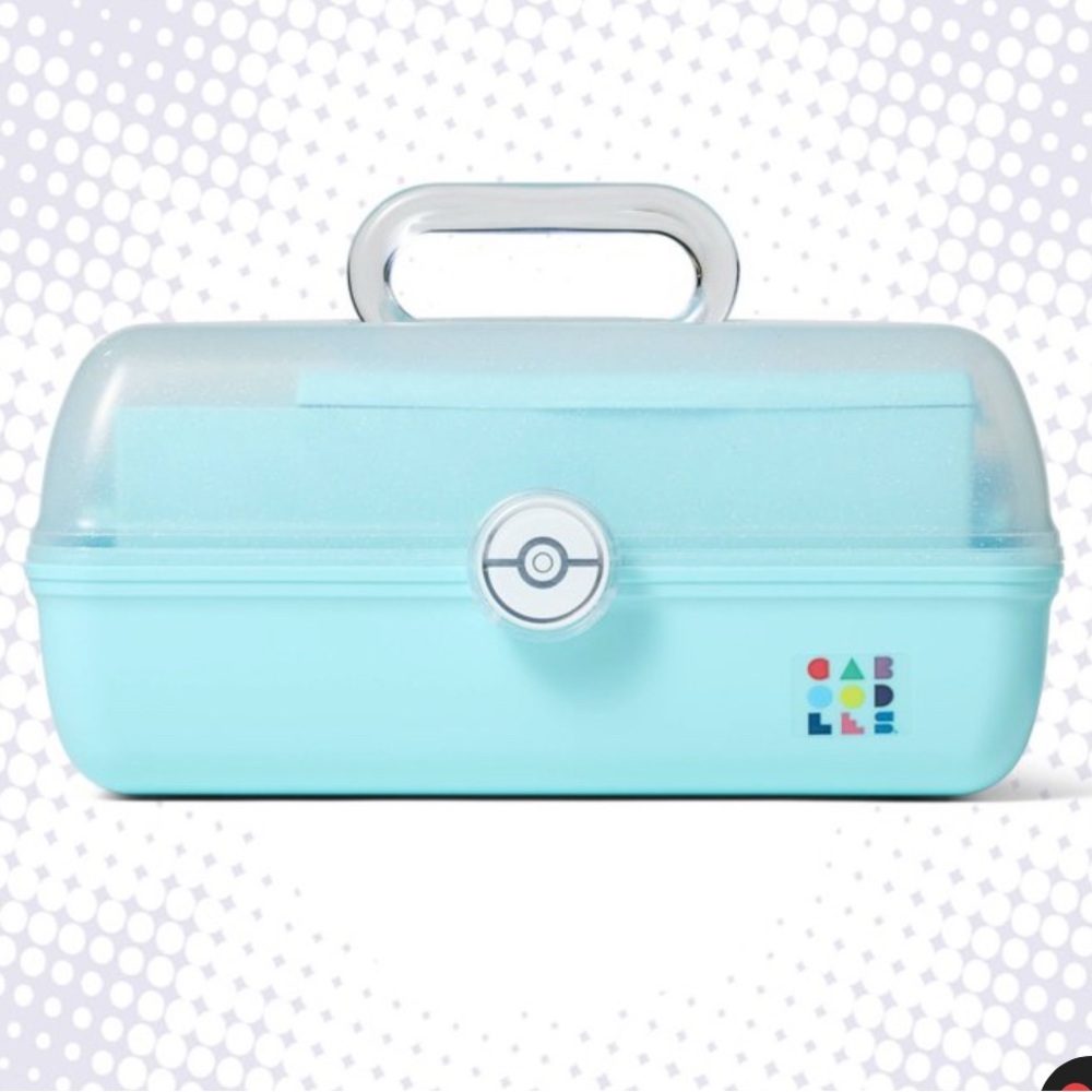 Caboodles Aqua Blue Portable Makeup Case